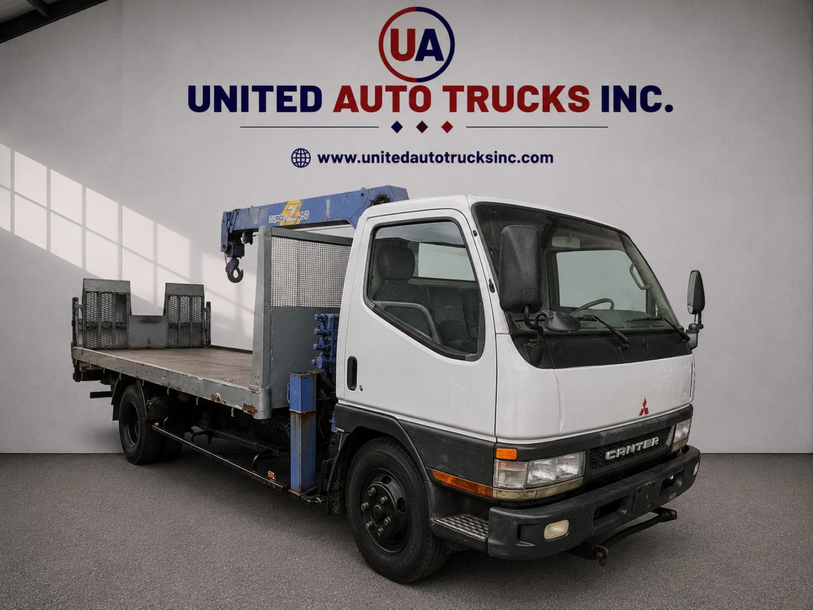 MITSUBISHI CANTER