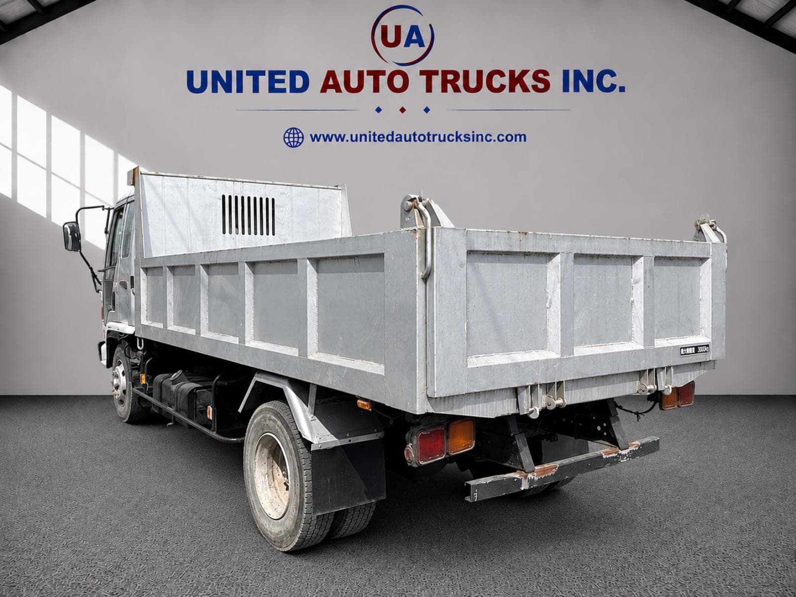 ISUZU FORWARD